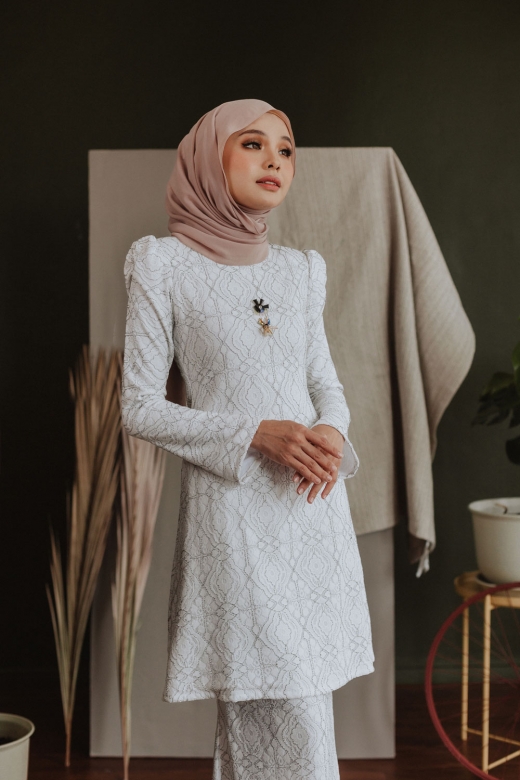 Maeva pesak pahang - Bride